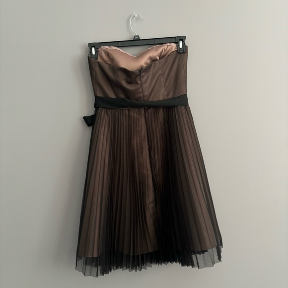 Vintage Size 6 Black and Tan Strapless Padded Mini Dress - Picture 6 of 16